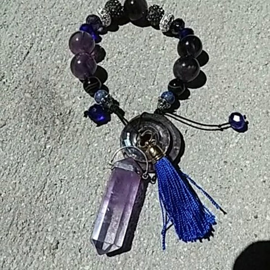 The  Amethyst Wand bracelet