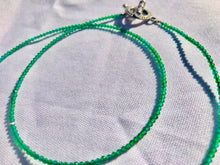 Load image into Gallery viewer, Emerald Money attracting bracelet